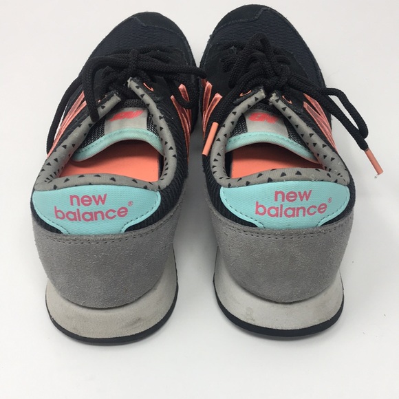 Women’s New Balance Tennis shoes - Picture 2 of 10